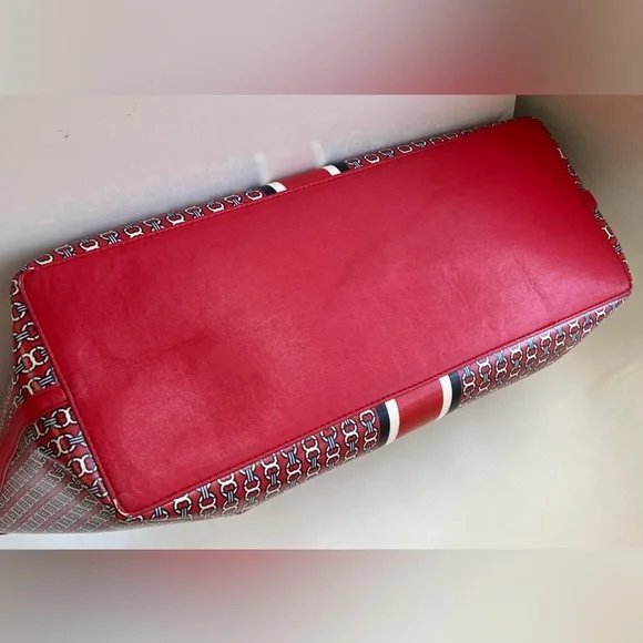 Tory Burch Gemini Link Large Red Logo Coated Canvas Vinyl Tote Bag - Picture 8 of 16